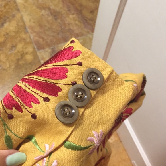 Mustard Jacket - Picture 6 of 6